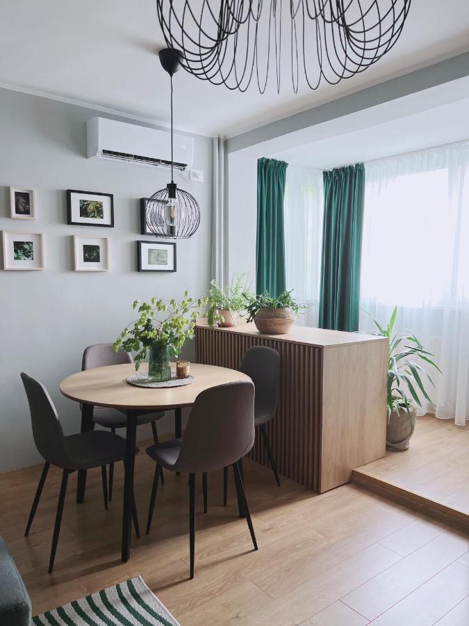 Riverside Jungle Green Apartment Oradea Exterior foto